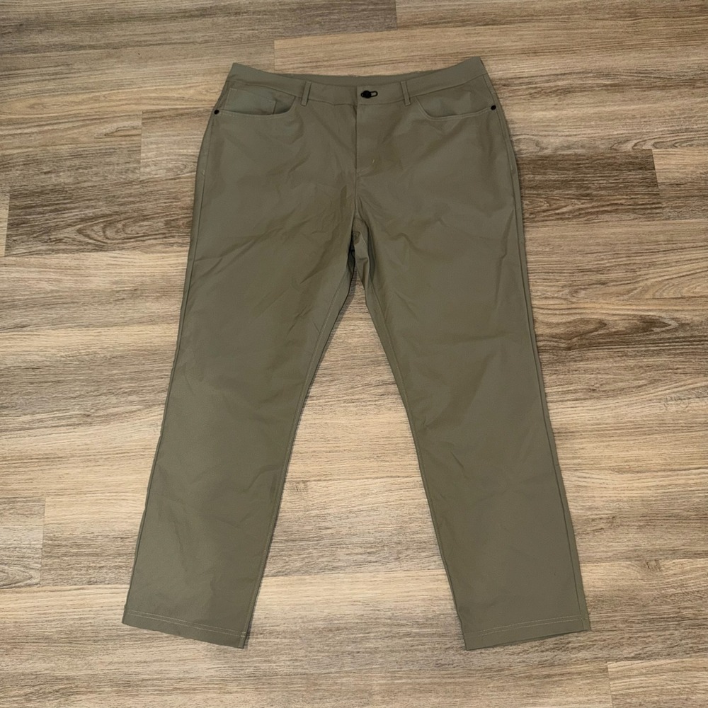 Public Rec Khaki Stretch Tech Pants 40x32 Mens Athletic‎ Slim Casual Travel